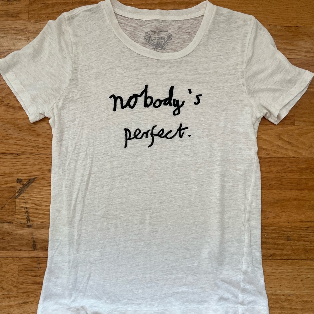 Jcrew linen ‘nobody’s perfect’ tee, size small, off white cream color